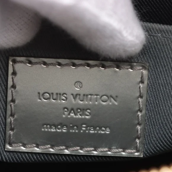 Authentic Louis Vuitton Vernis Alma - Picture 4 of 10